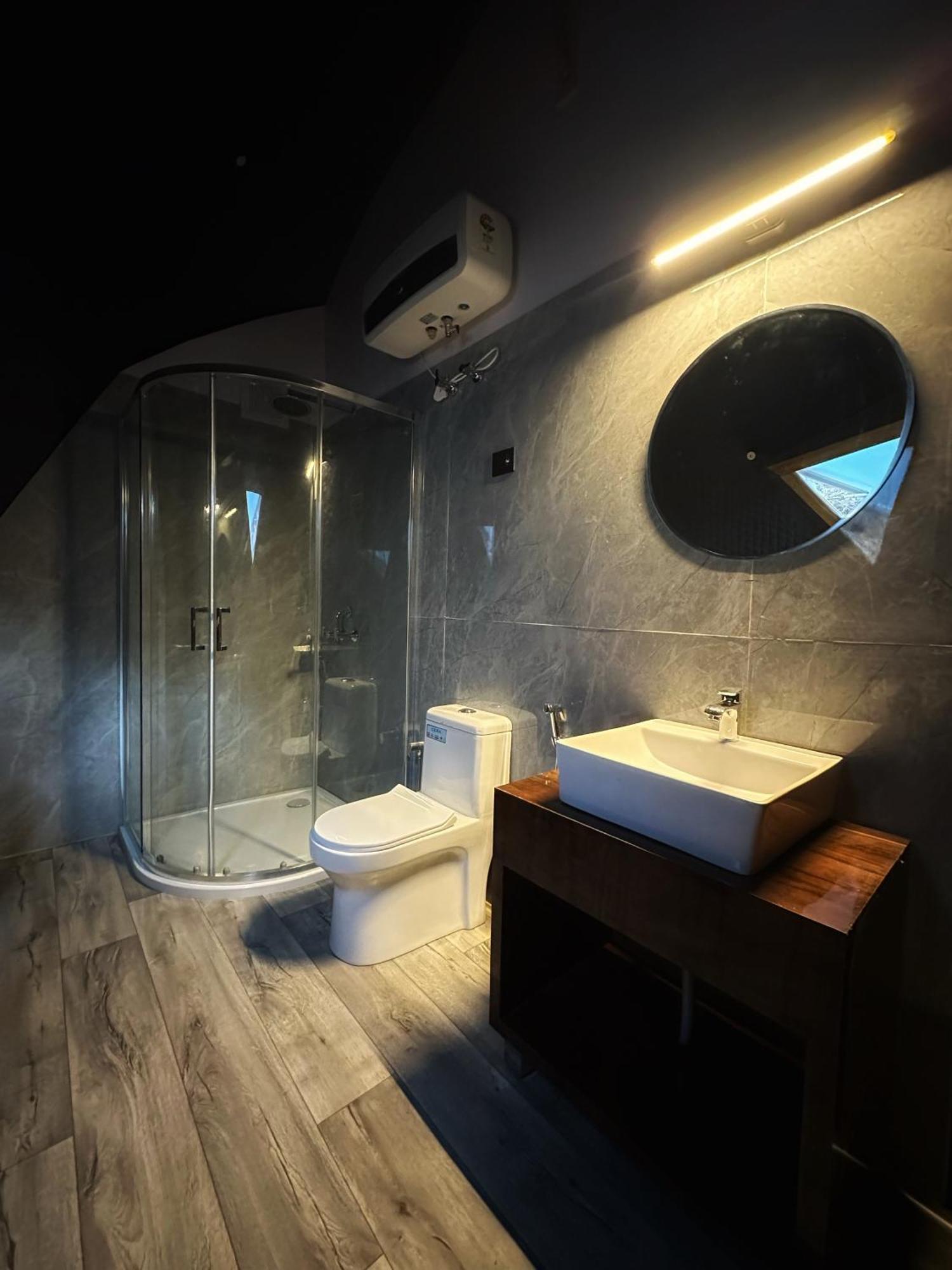 Fayul Retreat - India Highest Glamp And Ecoluxury Stay Kalpa Dış mekan fotoğraf